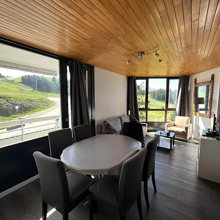 Lauziere - 30- Appt Lumineux 4-6 Pers *